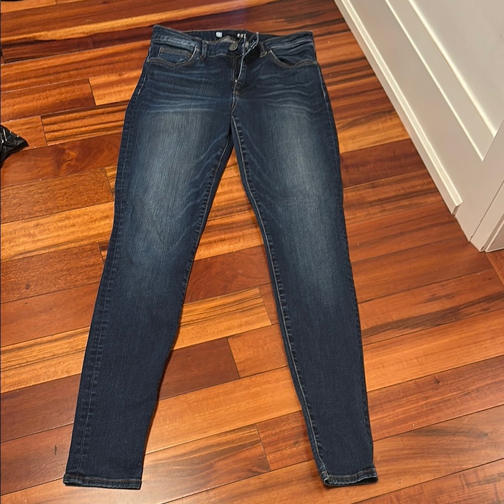Kut from the Kloth Blue Skinny Jeans with Authentic Fading